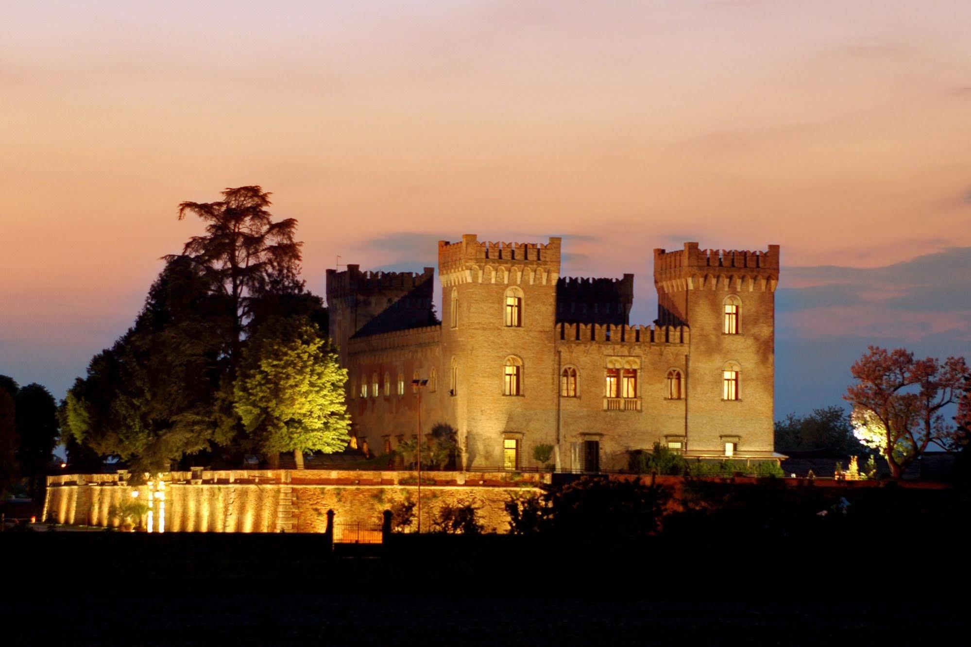 Relais Castello Bevilacqua المظهر الخارجي الصورة